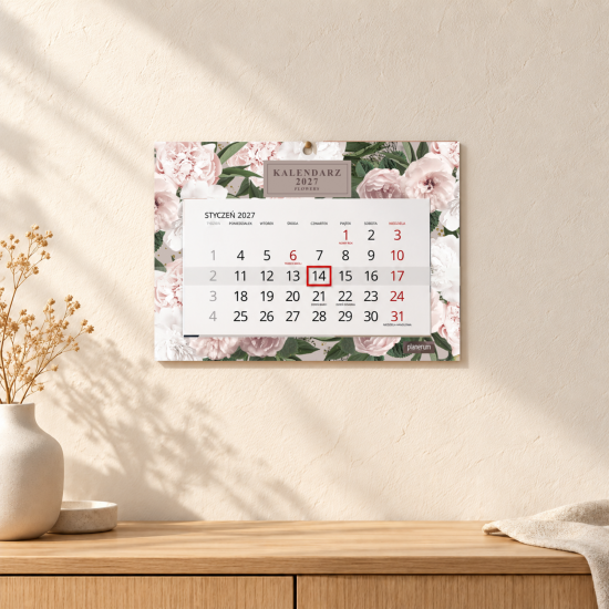 Kalendarz Ścienny 2027 Flowers A4 — mockup we wnętrzu